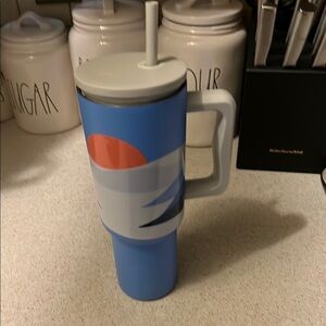Blue and White Dining Mug with Handle